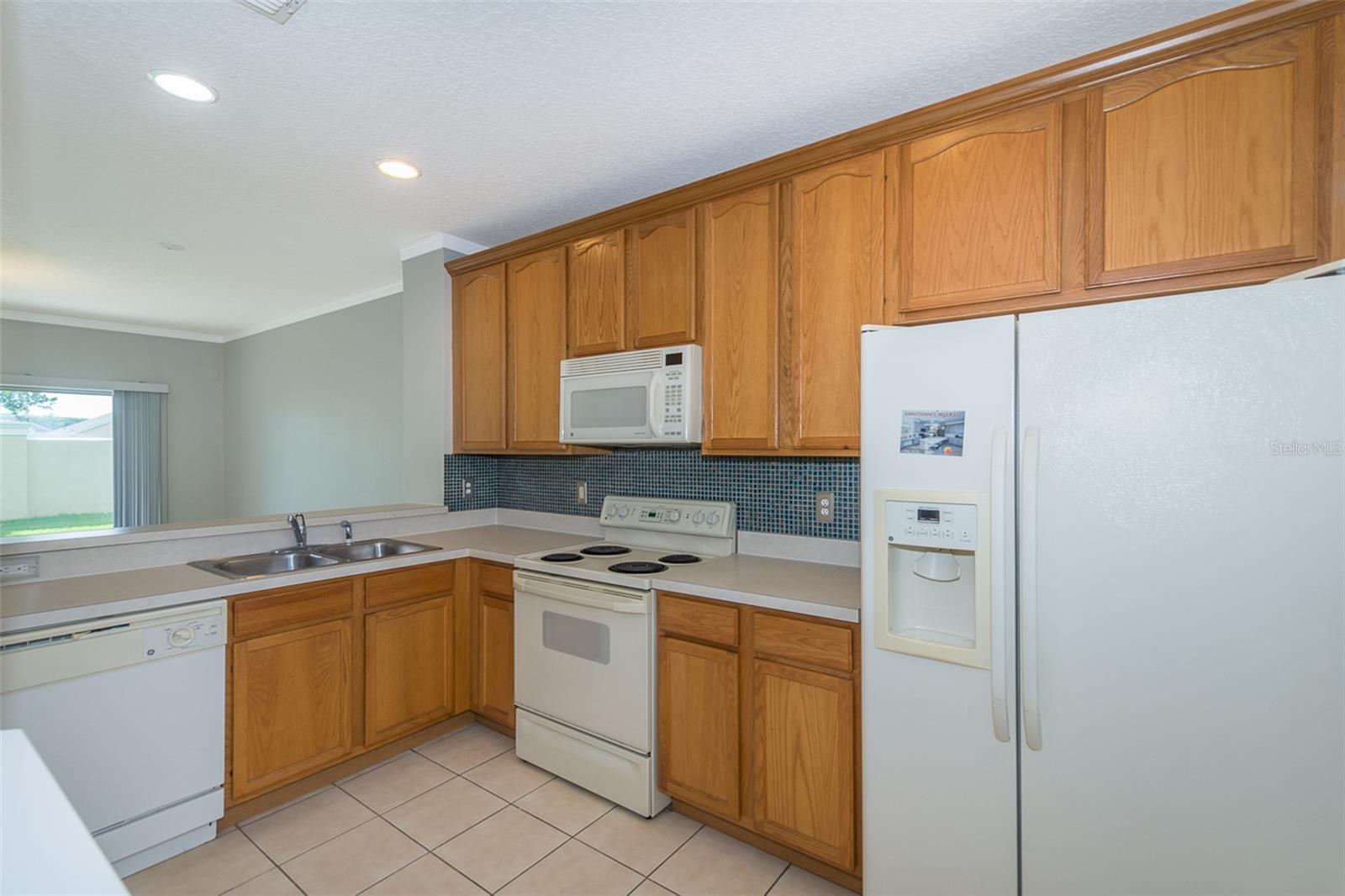 Image 6 of 20 For 3635 Wilshire Way Road 71