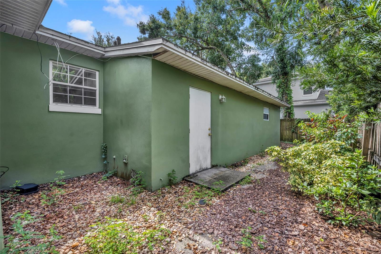 Image 32 of 32 For 1816 Mizell Avenue