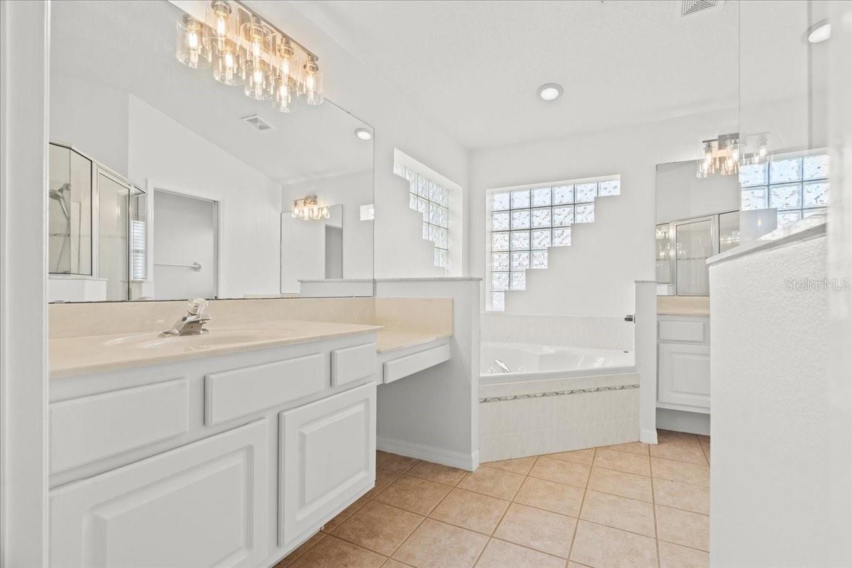 Image 30 of 46 For 274 Palmetto Springs Street