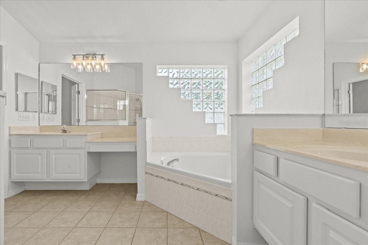 Image 31 of 46 For 274 Palmetto Springs Street
