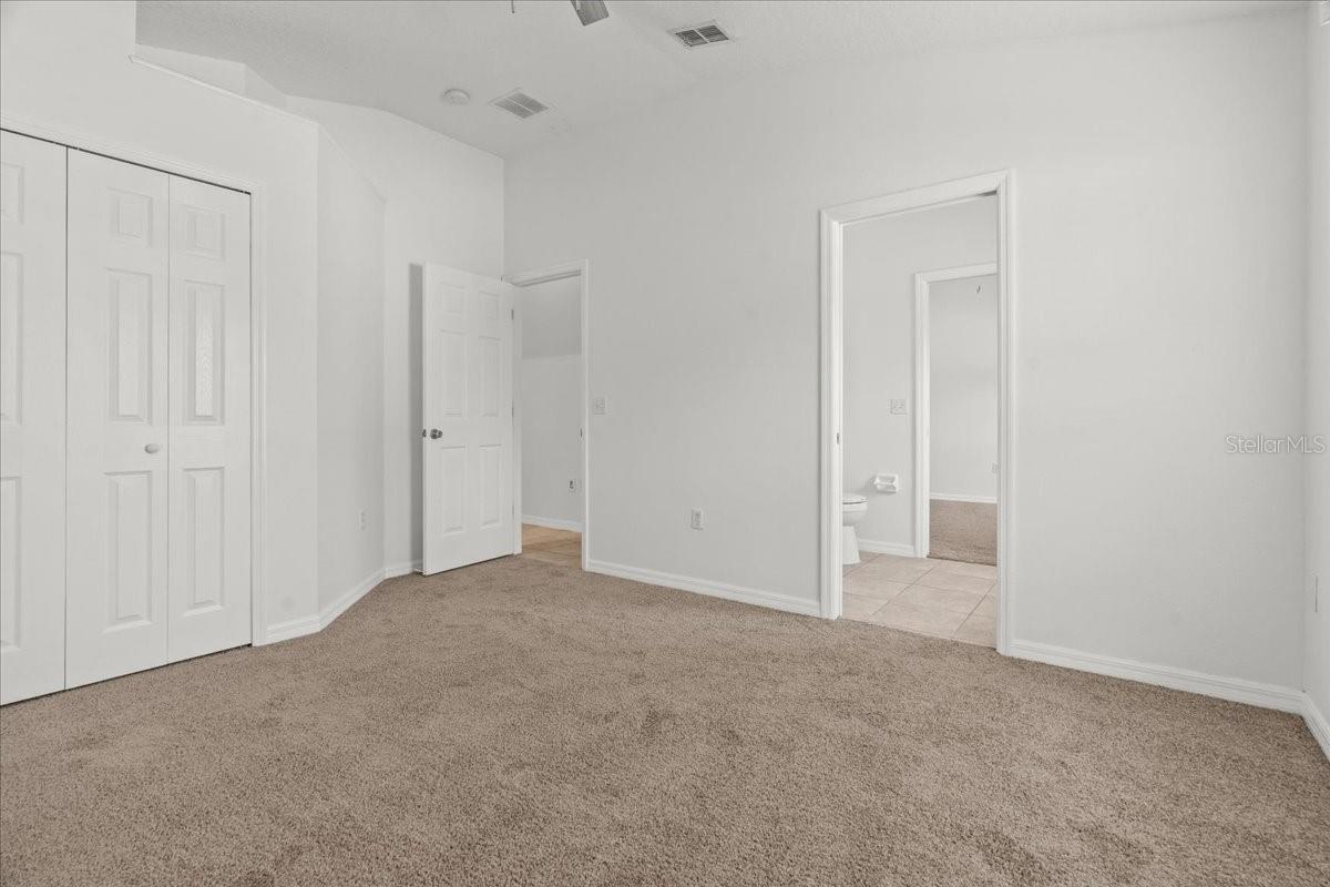 Image 33 of 46 For 274 Palmetto Springs Street