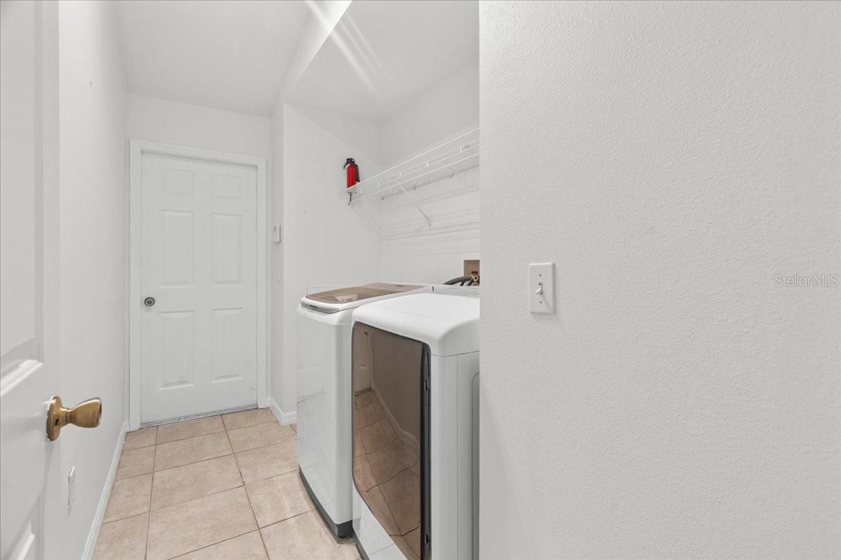 Image 39 of 46 For 274 Palmetto Springs Street