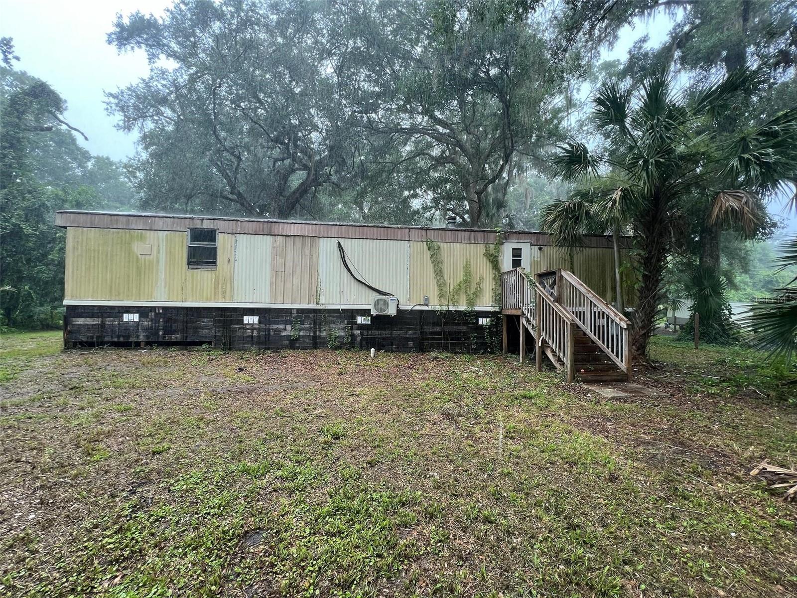 Image 6 of 8 For 17095 37th Terrace
