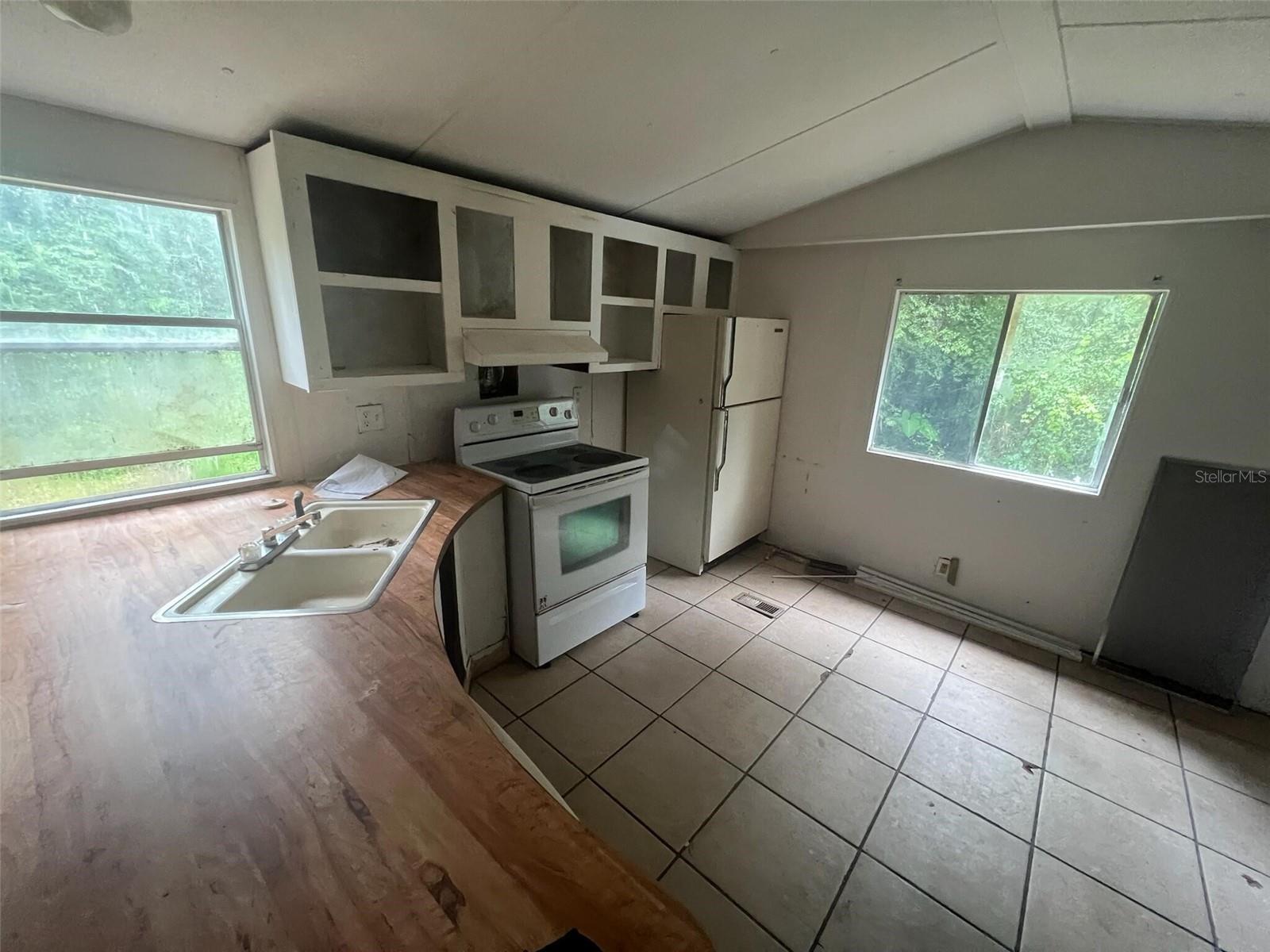 Image 8 of 8 For 17095 37th Terrace