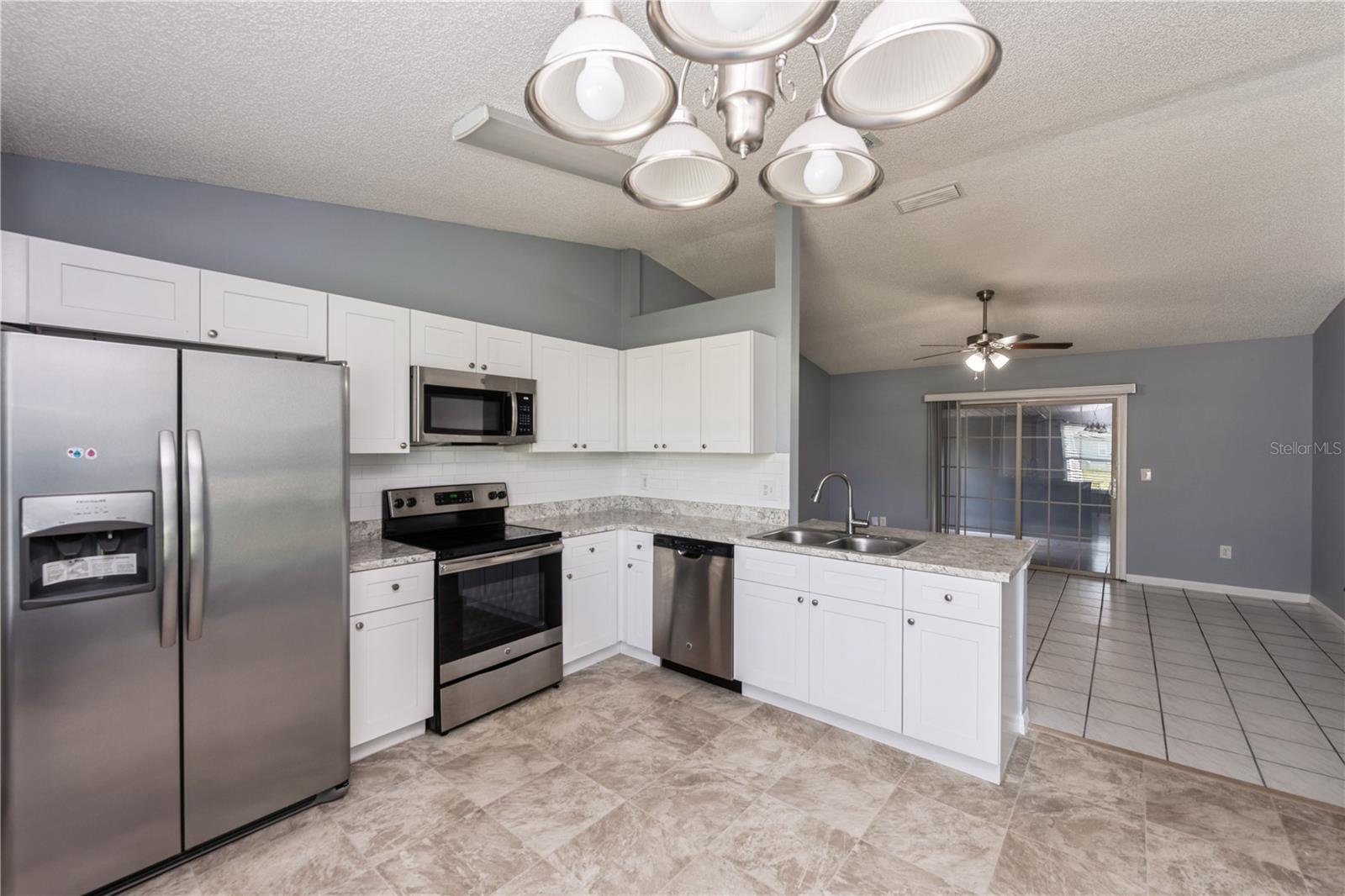 Image 9 of 15 For 2941 Desmond Court