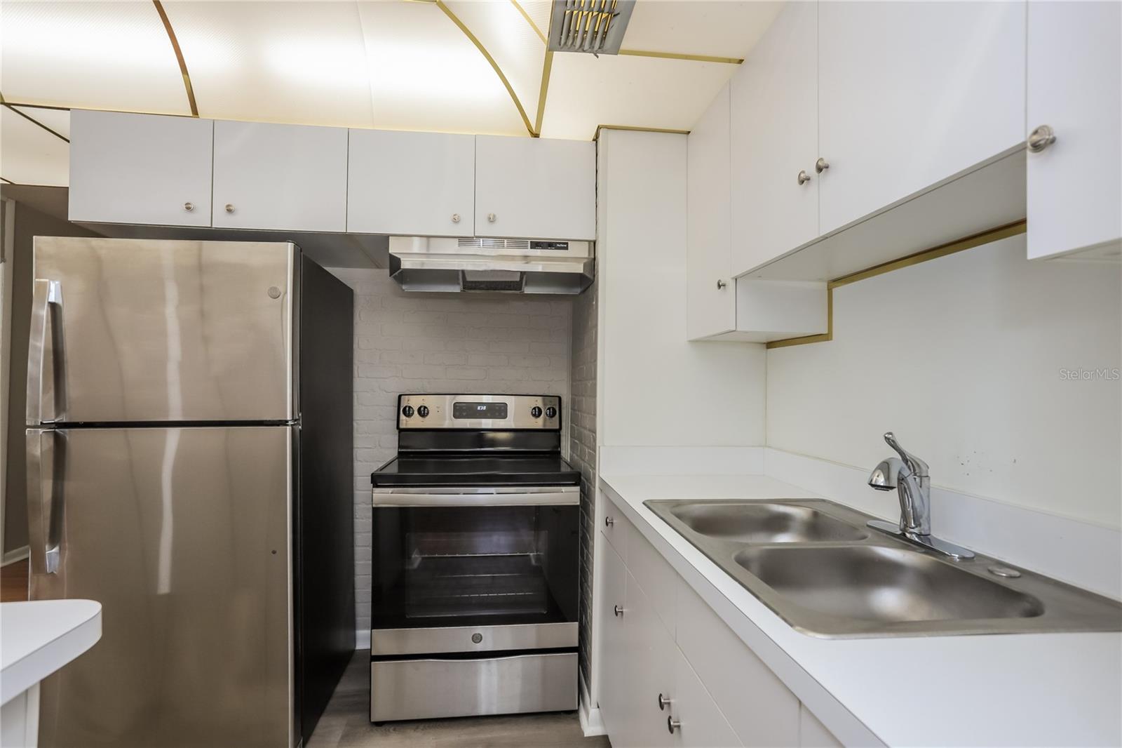 Image 6 of 16 For 7025 Ponderosa Drive