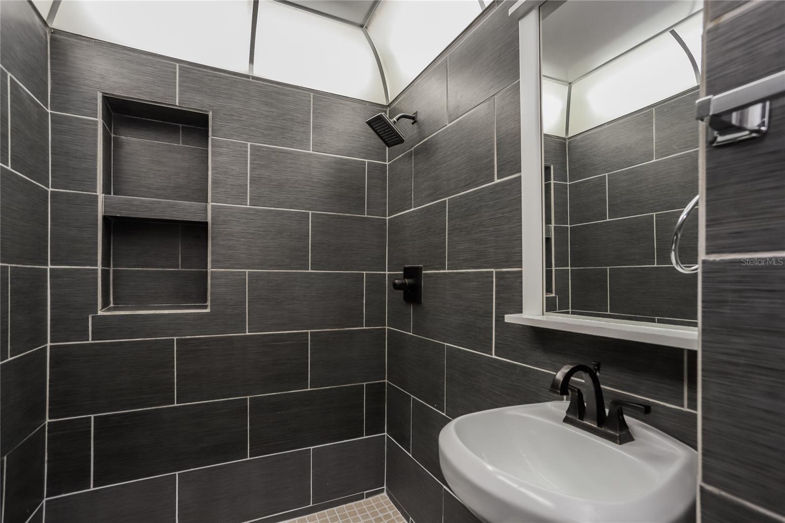 Image 9 of 16 For 7025 Ponderosa Drive