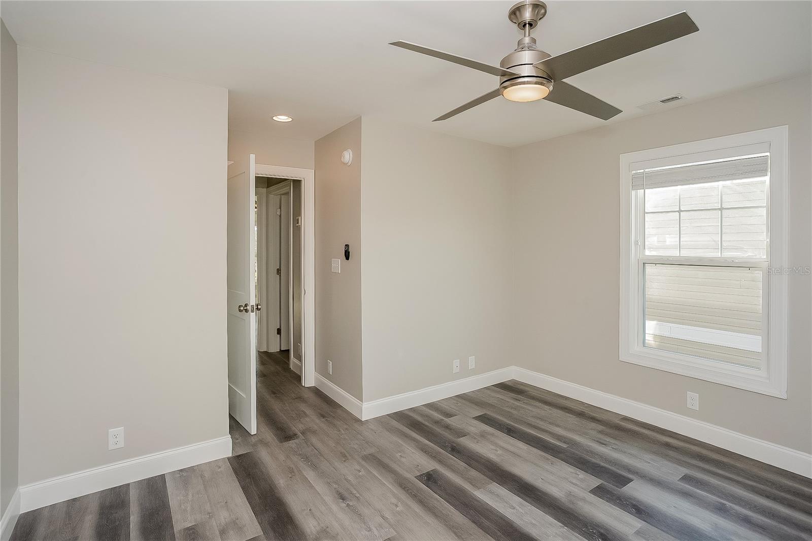 Image 9 of 17 For 3155 4th Avenue S