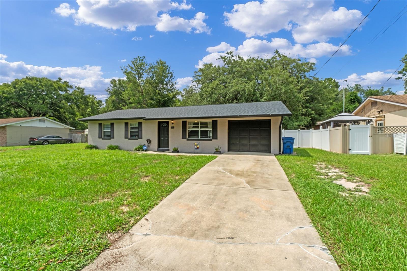 Image 3 of 25 For 311 Dogwood Avenue