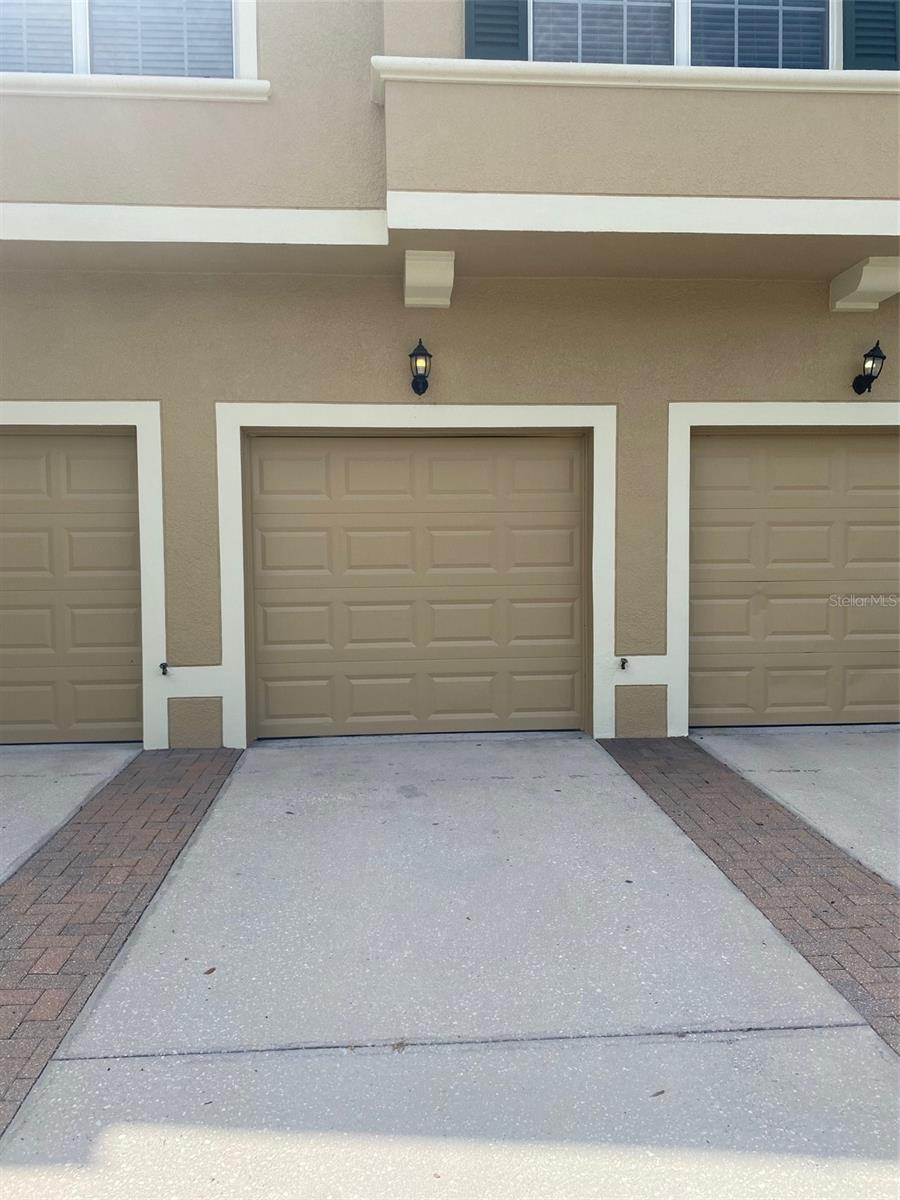 Image 3 of 20 For 6061 Kirkland Way 6061