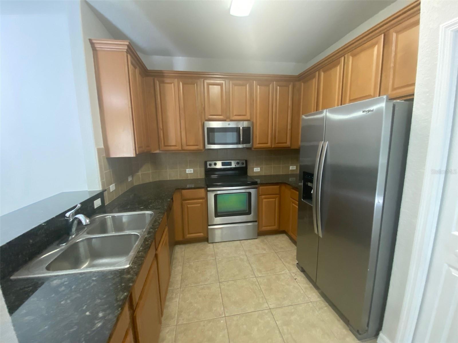 Image 8 of 20 For 6061 Kirkland Way 6061