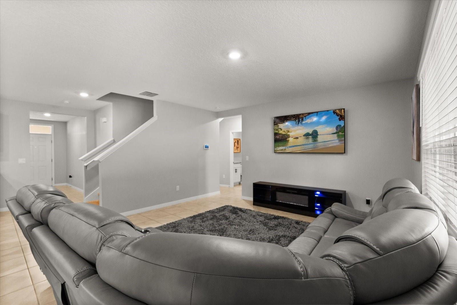 Image 10 of 37 For 11237 Amber Ridge Drive