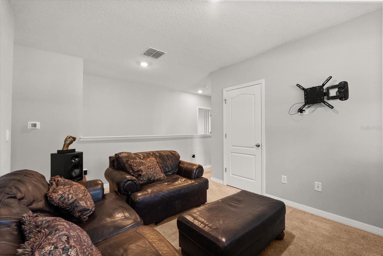 Image 13 of 37 For 11237 Amber Ridge Drive