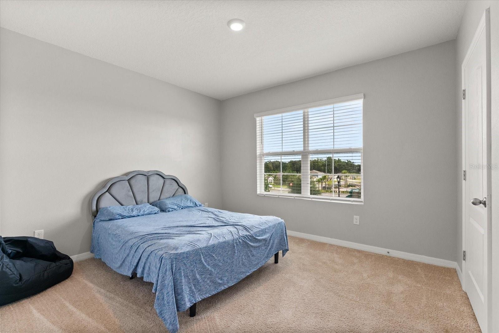 Image 17 of 37 For 11237 Amber Ridge Drive