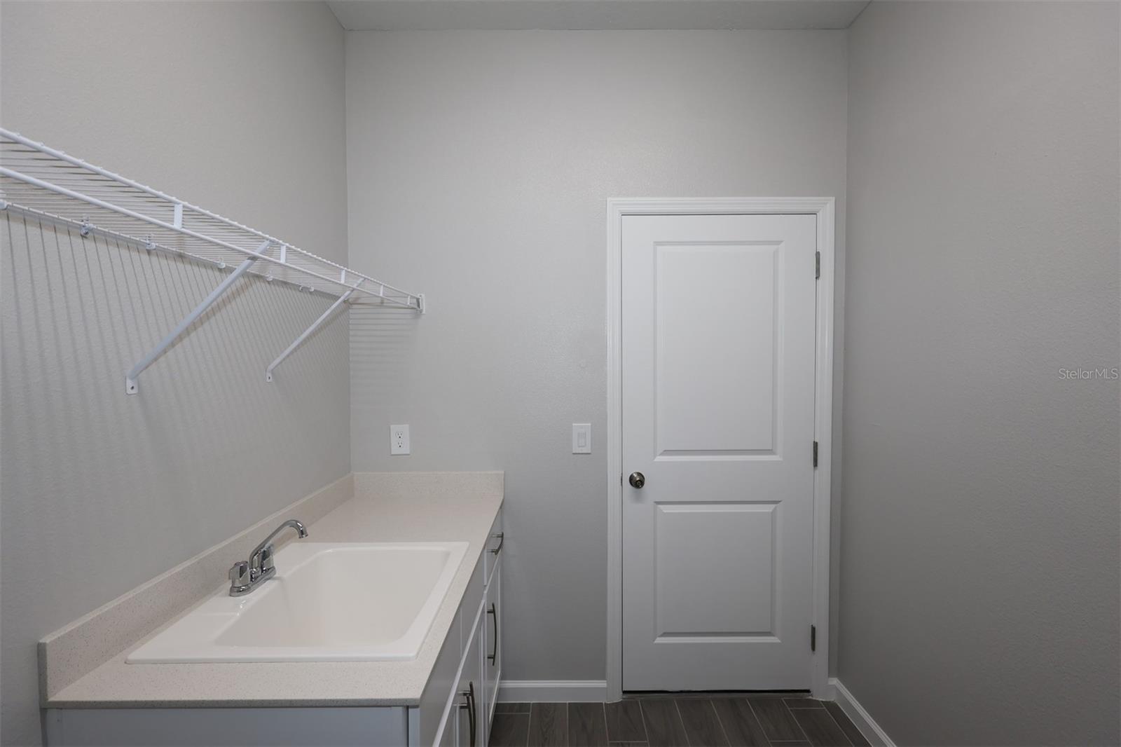 Image 45 of 56 For 6868 Yellow Warbler Bend