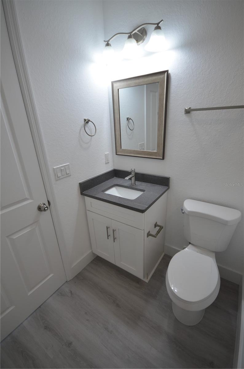 Image 15 of 27 For 8581 Agate Street