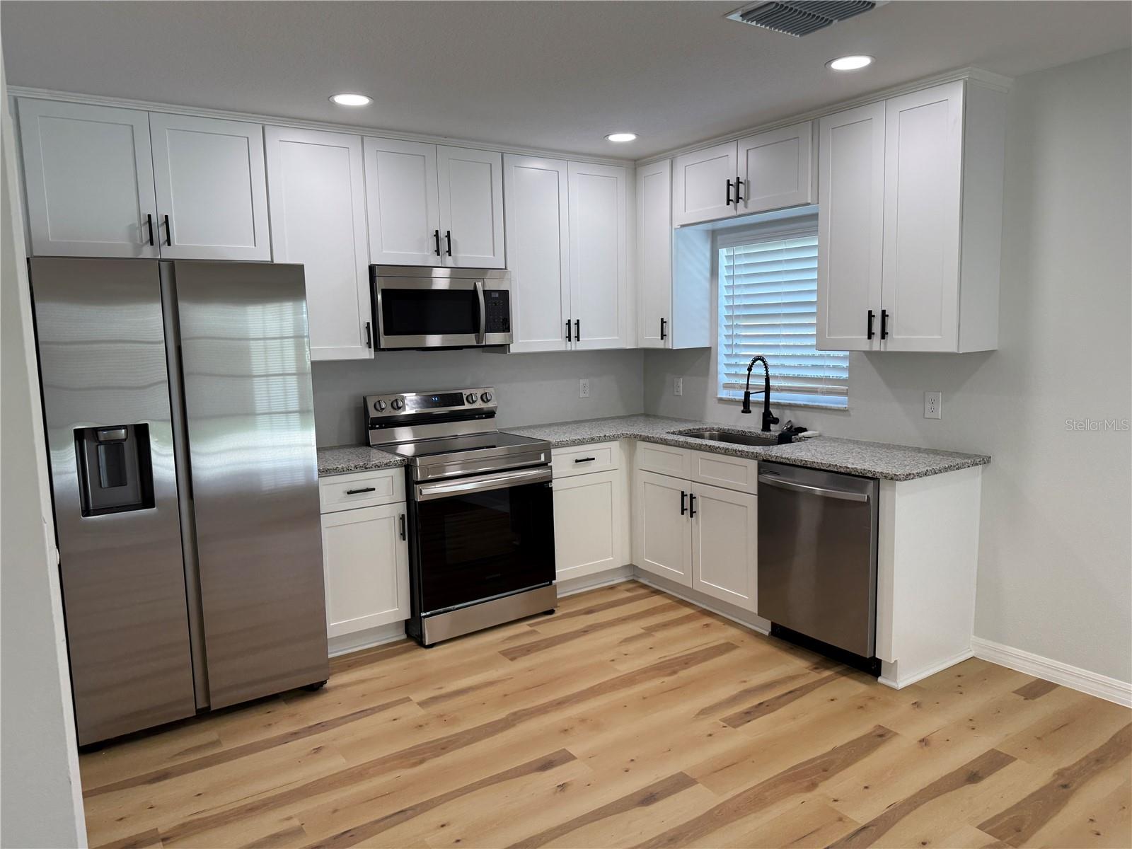 Image 2 of 19 For 2653 Grand Island Shores Road 1
