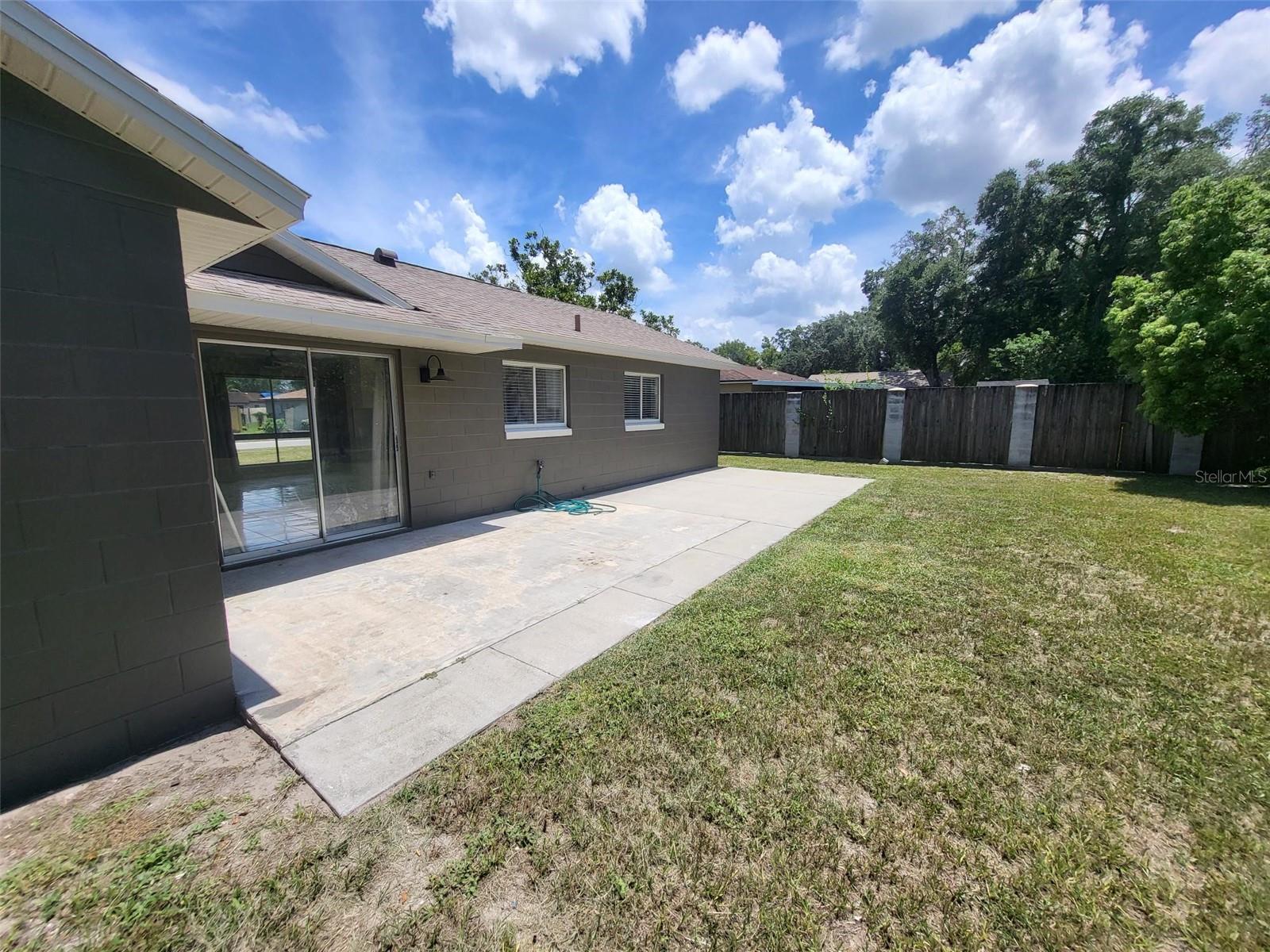 Image 12 of 14 For 7722 Westridge Court