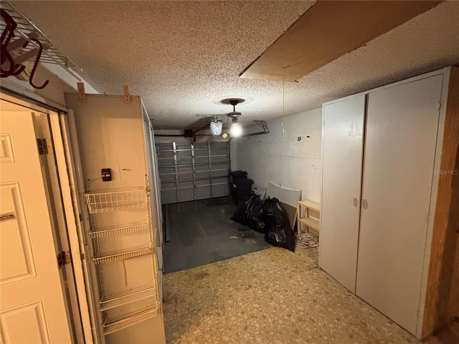 Listing photo id 19 for 8131 Braddock Circle 1