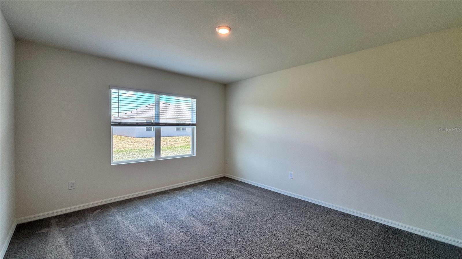 Image 14 of 26 For 420 Taylor Groves Drive