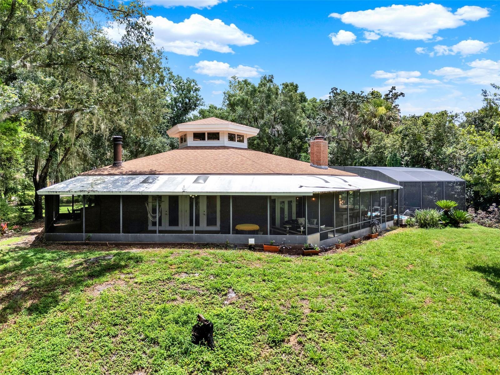 Image 37 of 47 For 120 River Oaks Circle