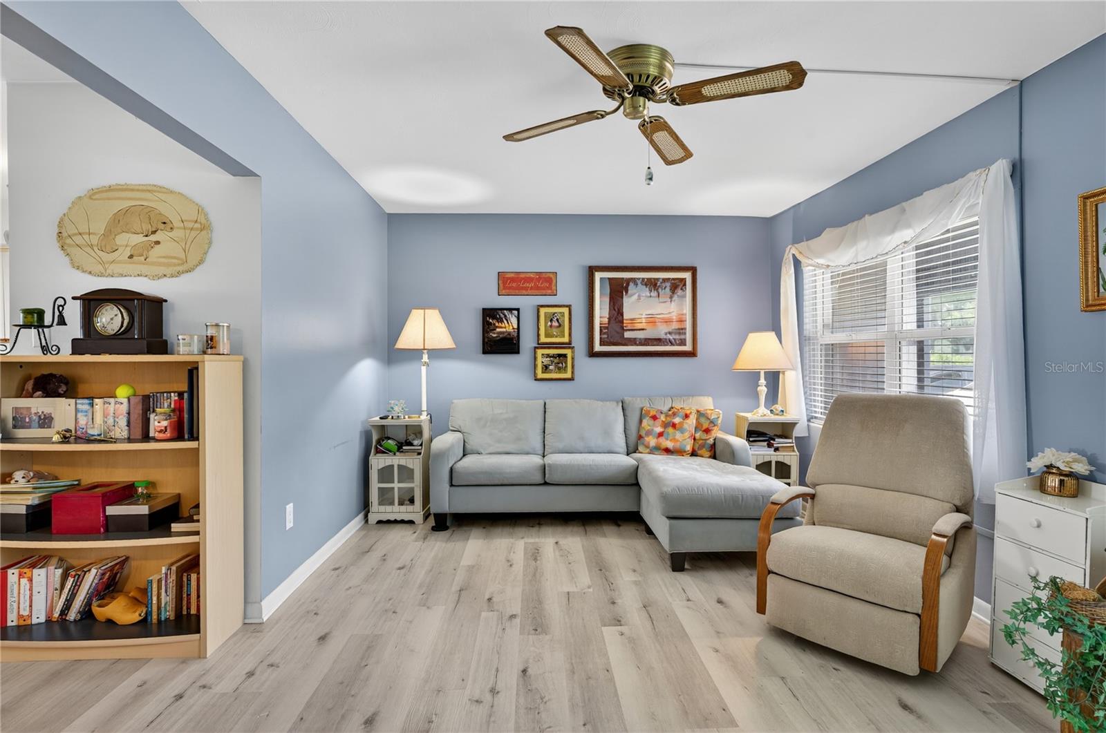 Image 5 of 29 For 7824 Live Oak Lane