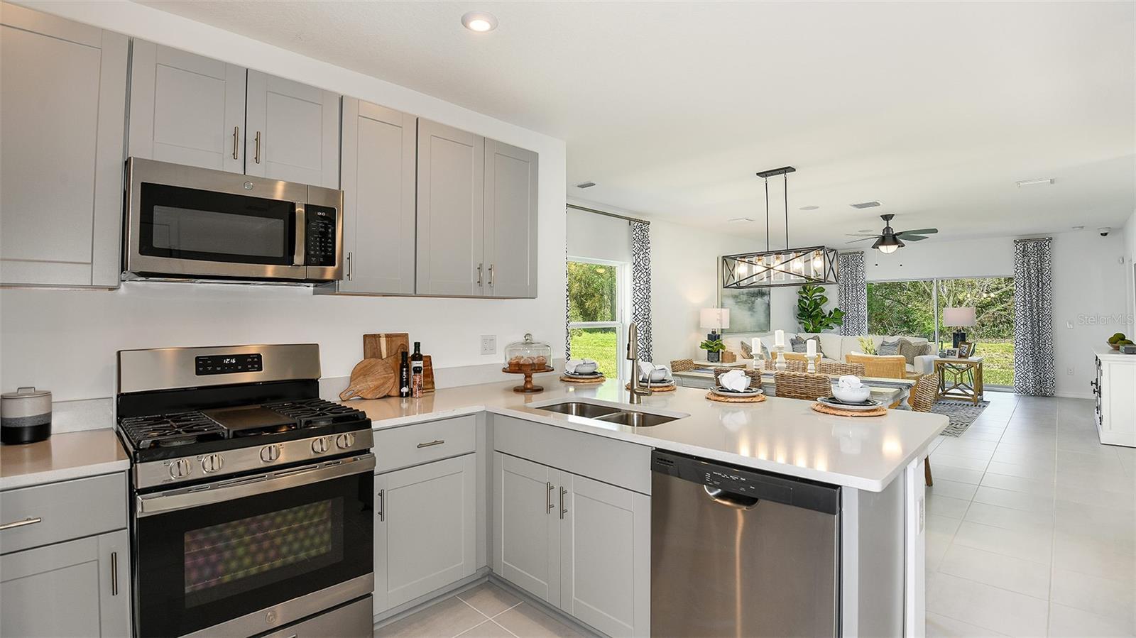 Image 7 of 23 For 623 Teviot Road