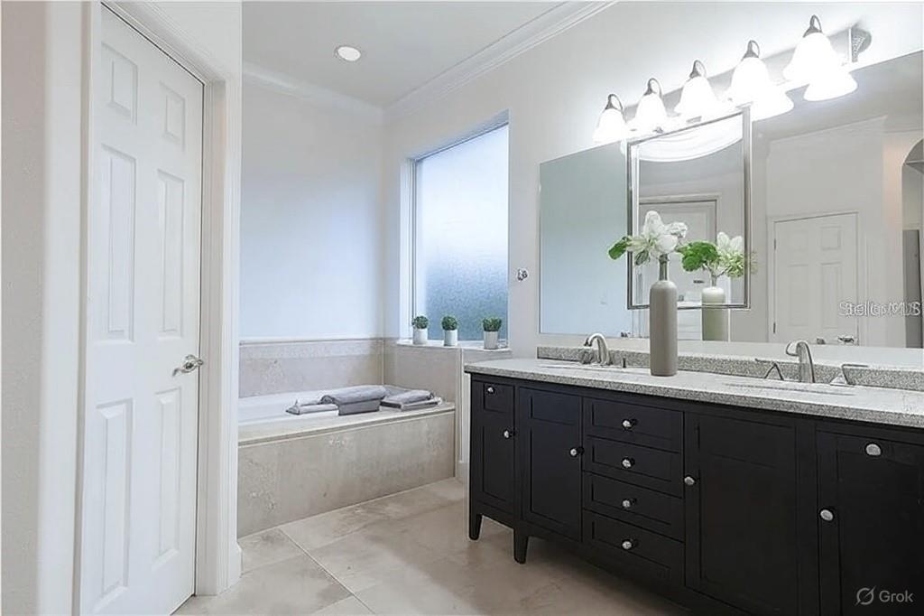 Image 4 of 9 For 11660 Delwick Drive