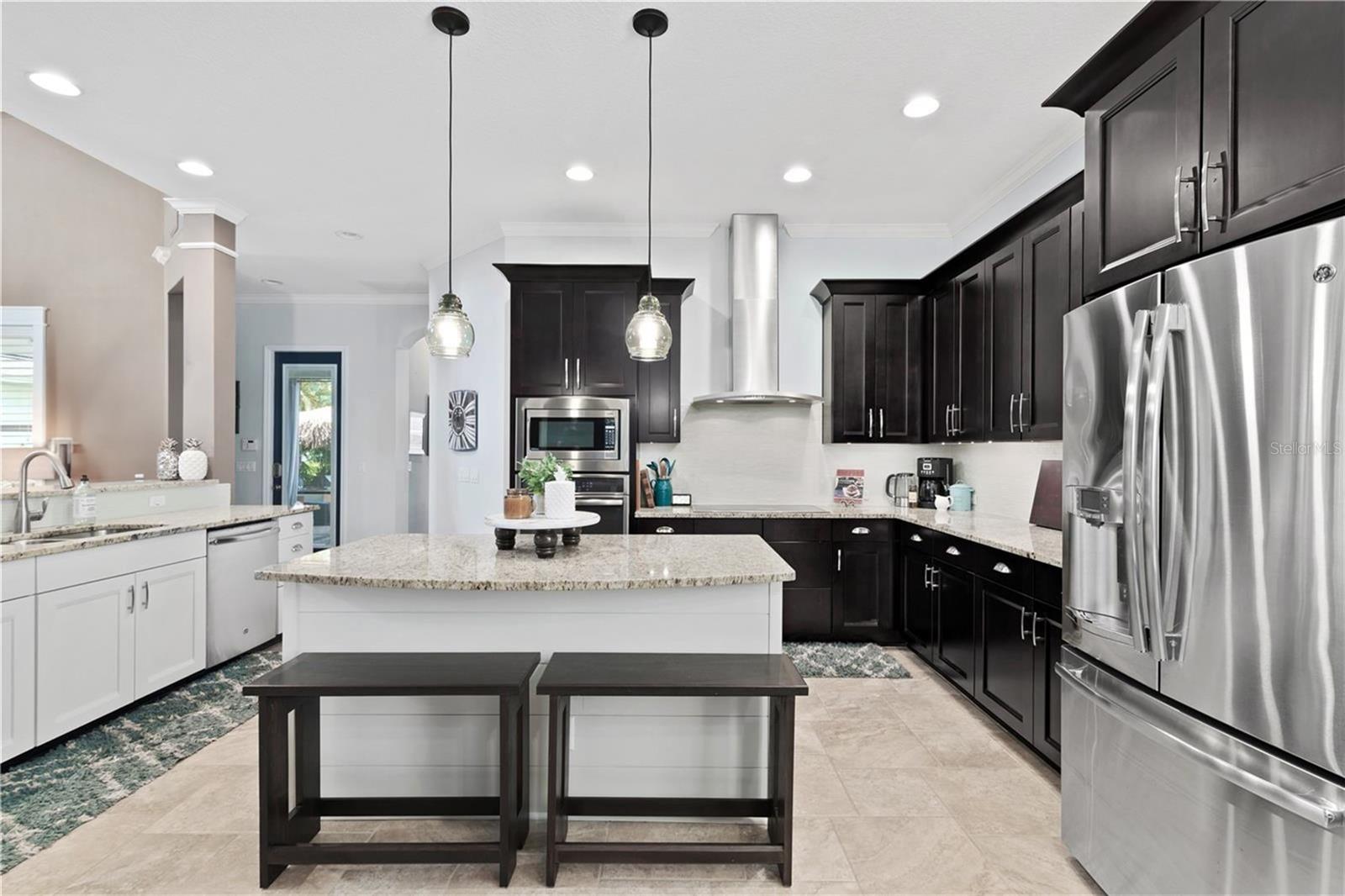 Image 11 of 40 For 13776 Heaney Avenue