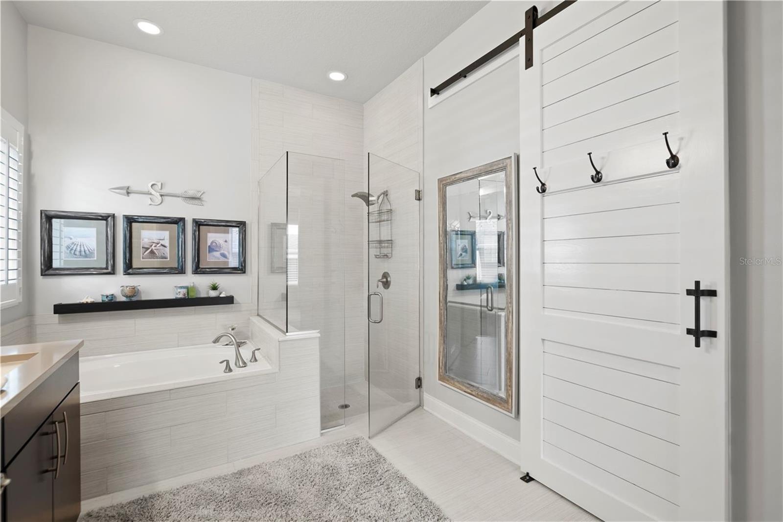 Image 16 of 40 For 13776 Heaney Avenue