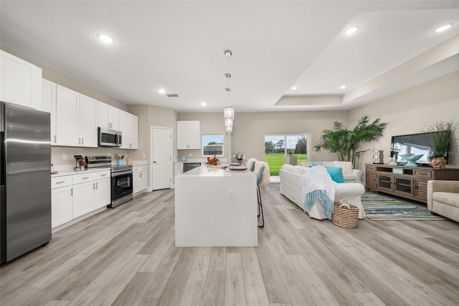 Image 13 of 69 For 8732 Hampshire Drive
