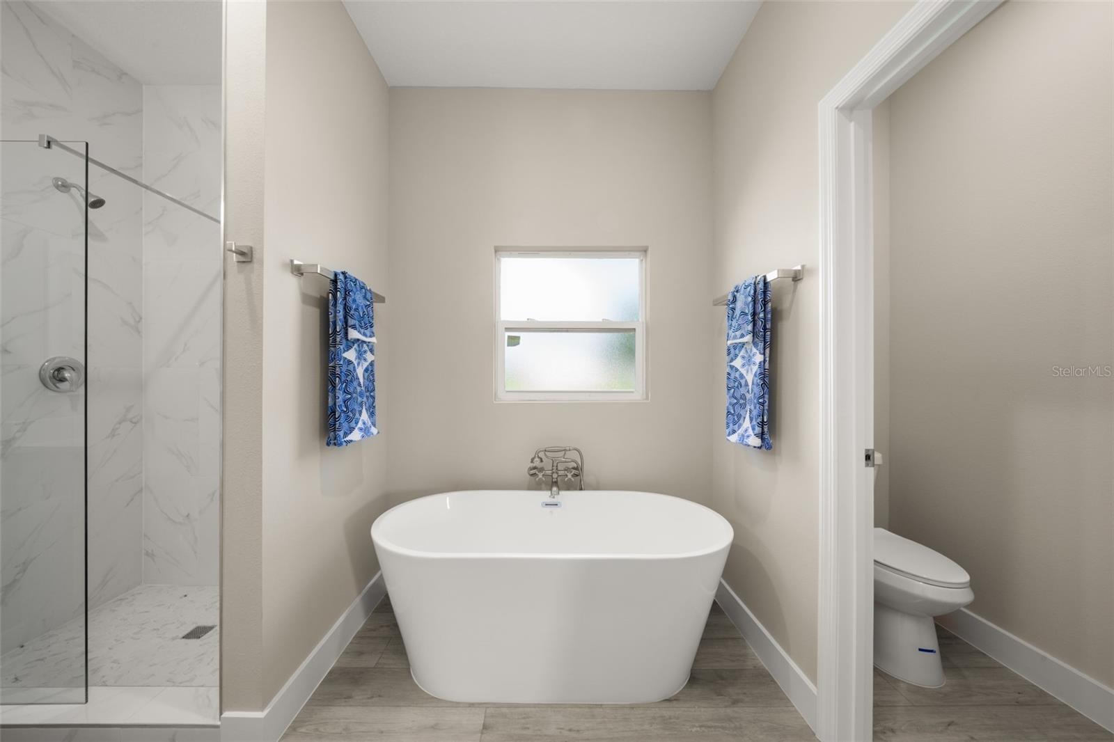 Image 31 of 69 For 8732 Hampshire Drive
