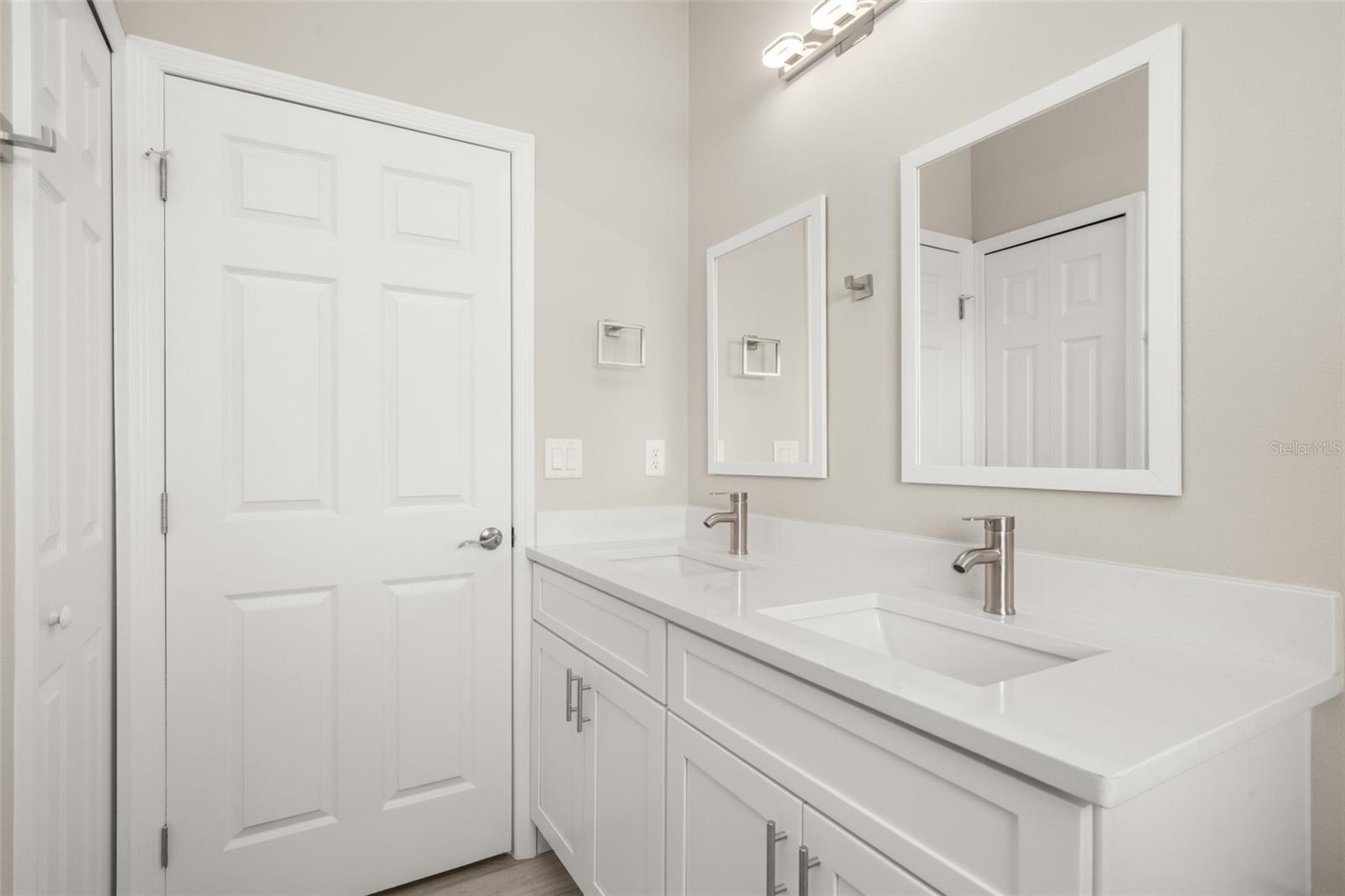 Image 41 of 69 For 8732 Hampshire Drive