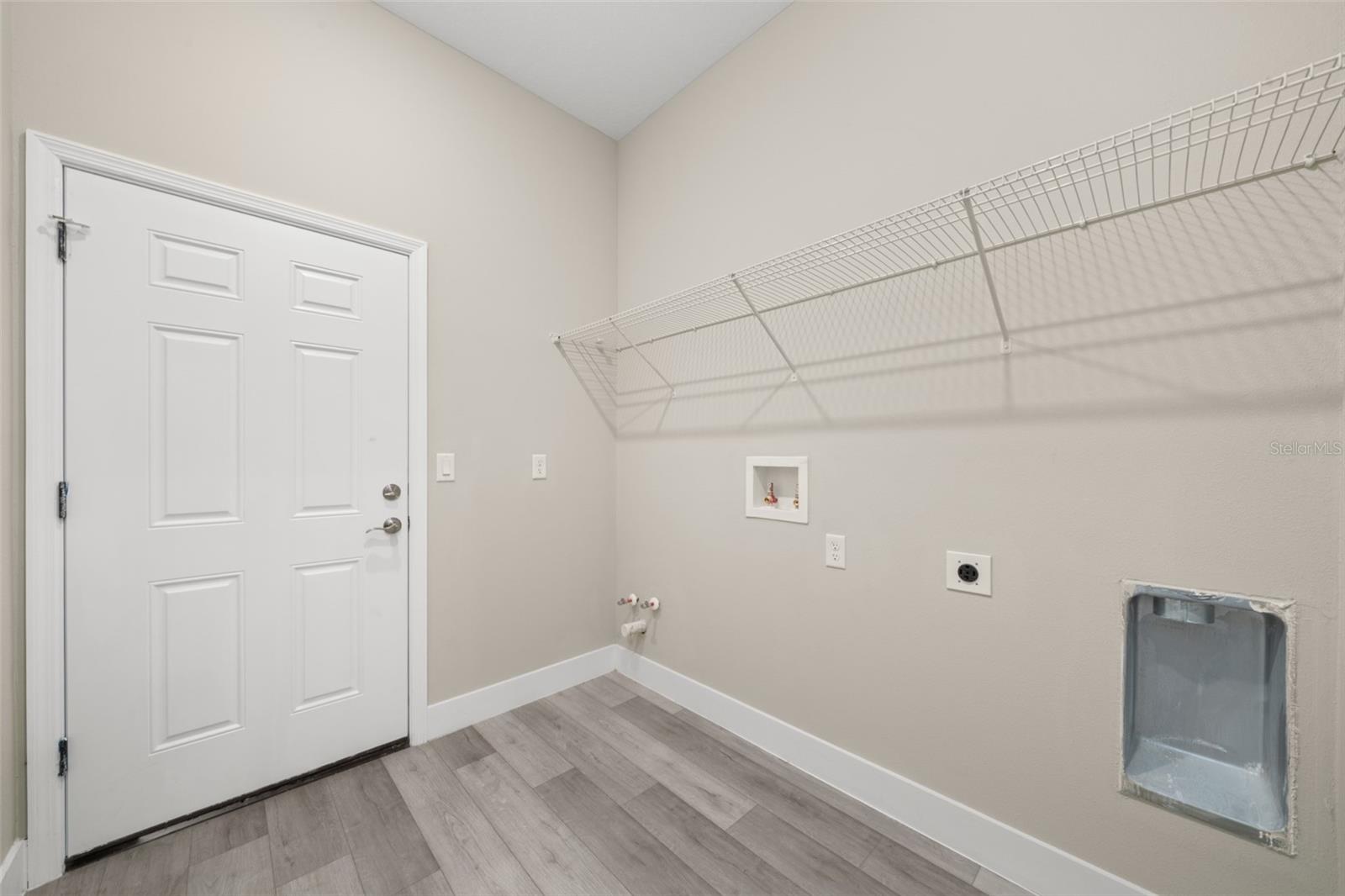 Image 30 of 55 For 7908 Pine Glen Road