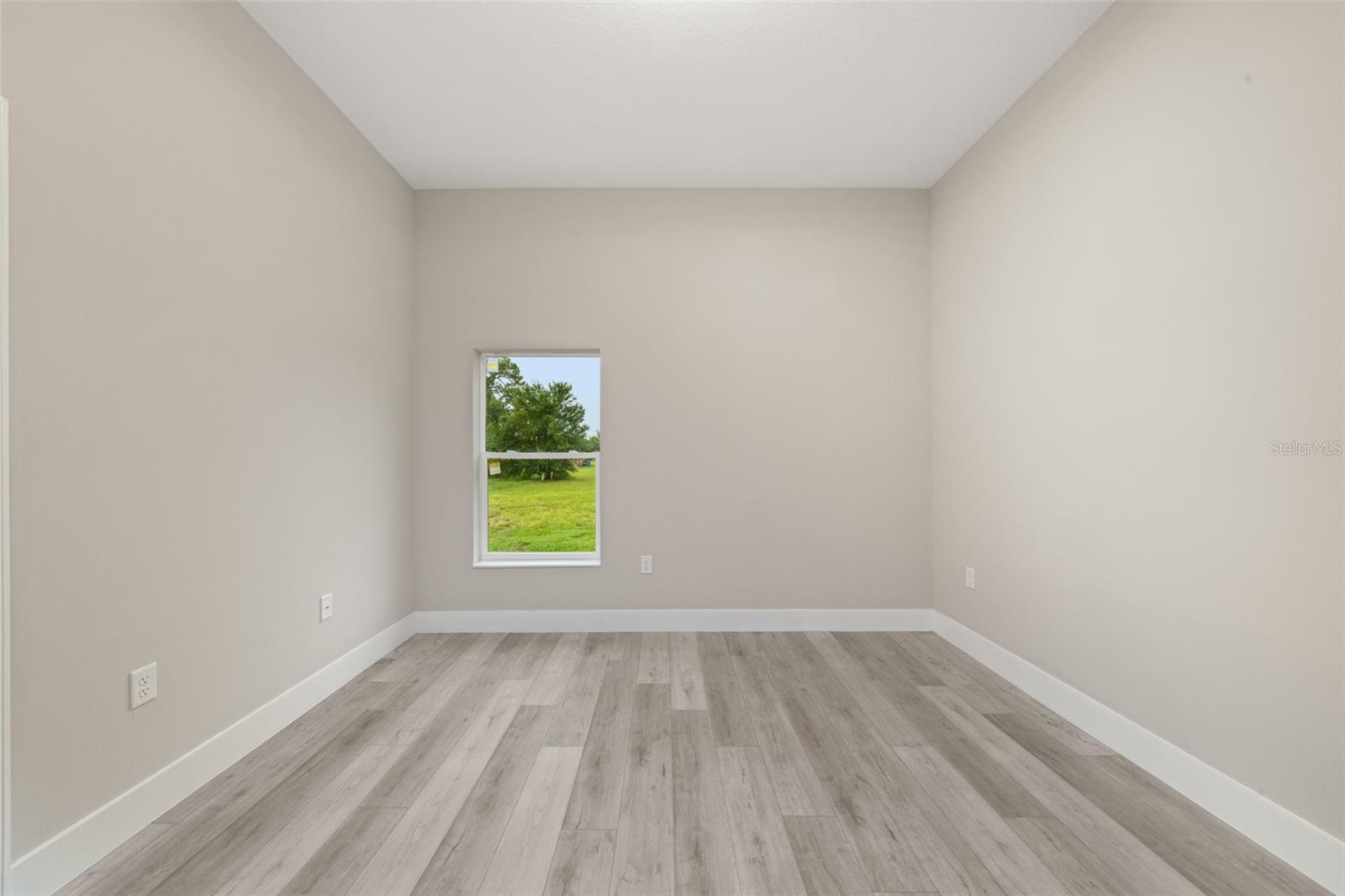 Image 32 of 55 For 7908 Pine Glen Road