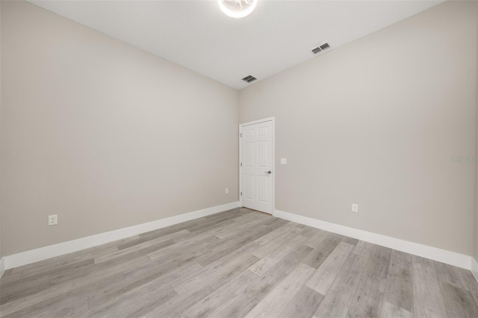 Image 34 of 55 For 7908 Pine Glen Road