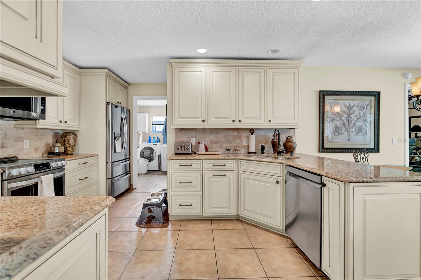 Image 14 of 40 For 5705 Sago Palm Drive