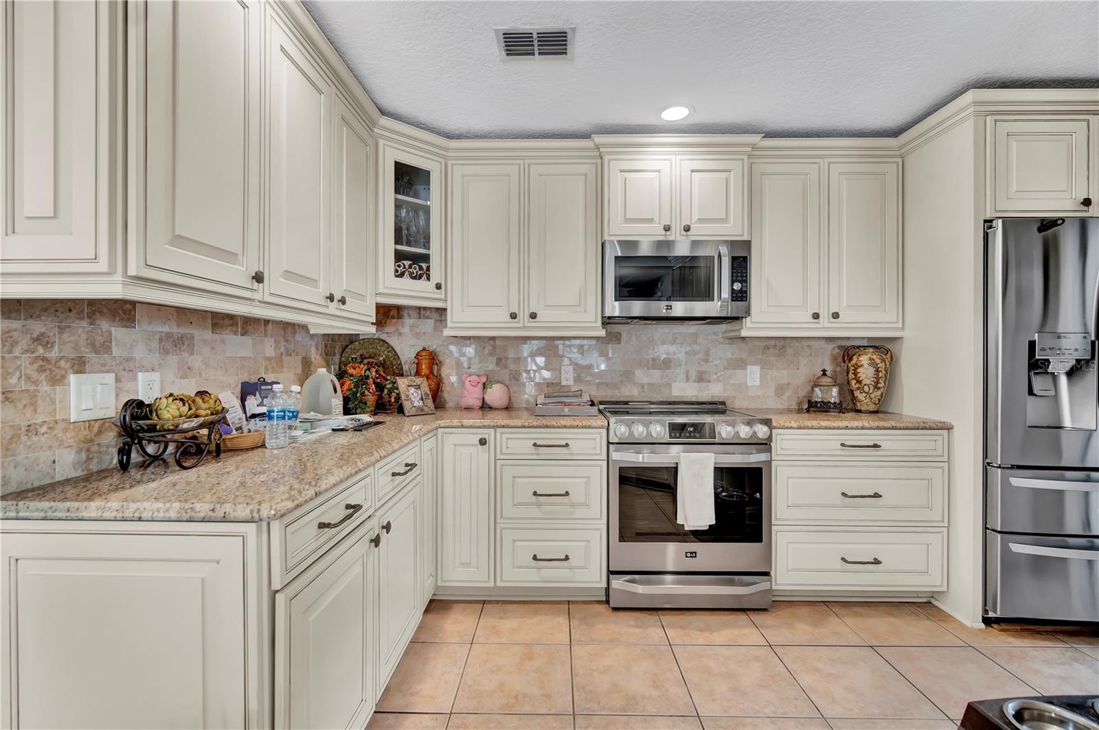 Image 15 of 40 For 5705 Sago Palm Drive