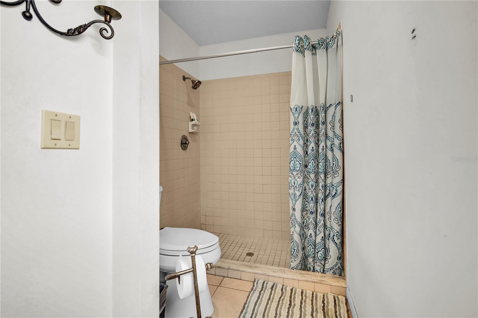 Image 22 of 40 For 5705 Sago Palm Drive