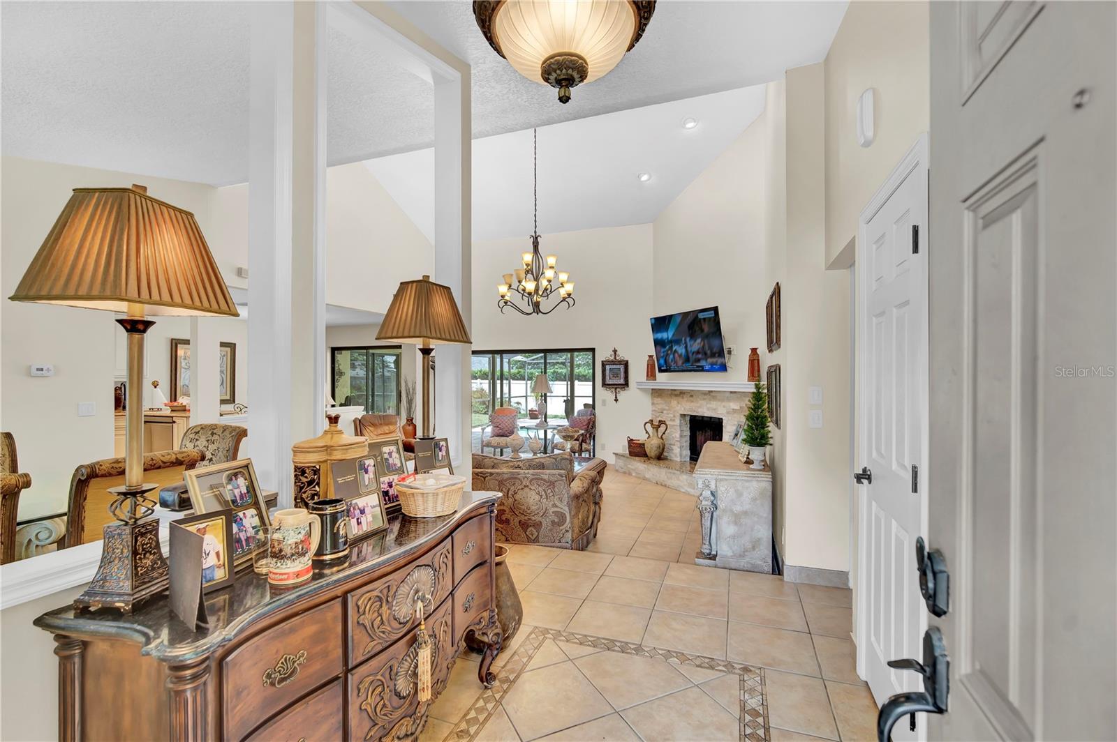 Image 5 of 40 For 5705 Sago Palm Drive