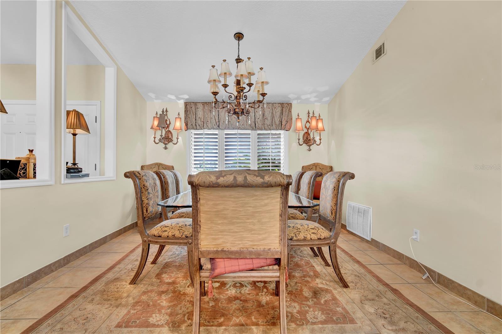 Image 7 of 40 For 5705 Sago Palm Drive
