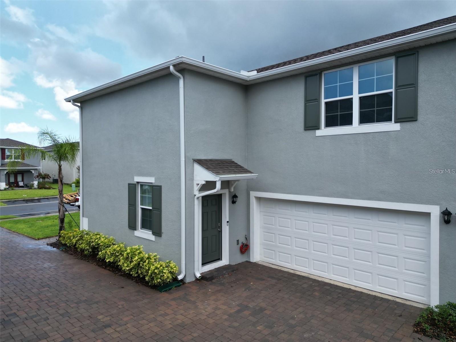 Image 3 of 26 For 3014 Meleto Boulevard