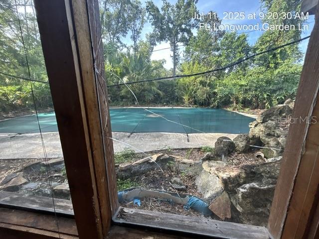 Image 4 of 4 For 211 Garden Lane