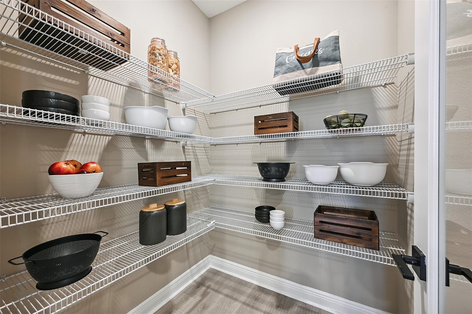 Image 17 of 38 For 658 Snowy Egret Court