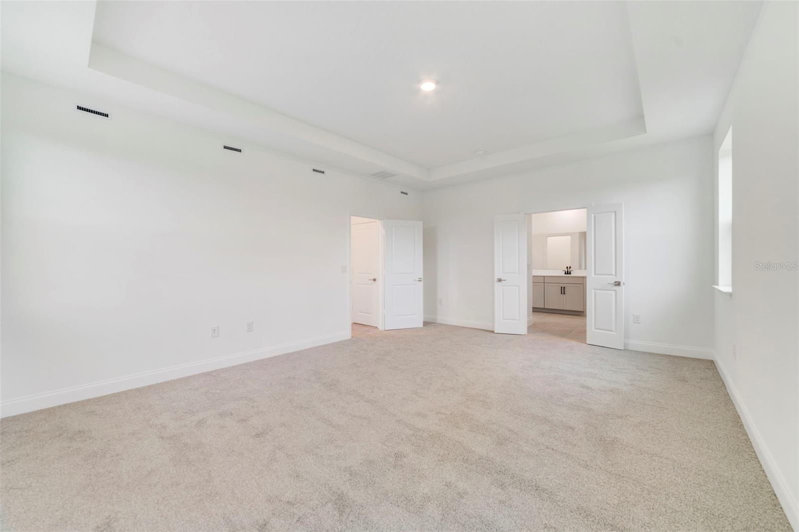 Image 29 of 38 For 658 Snowy Egret Court