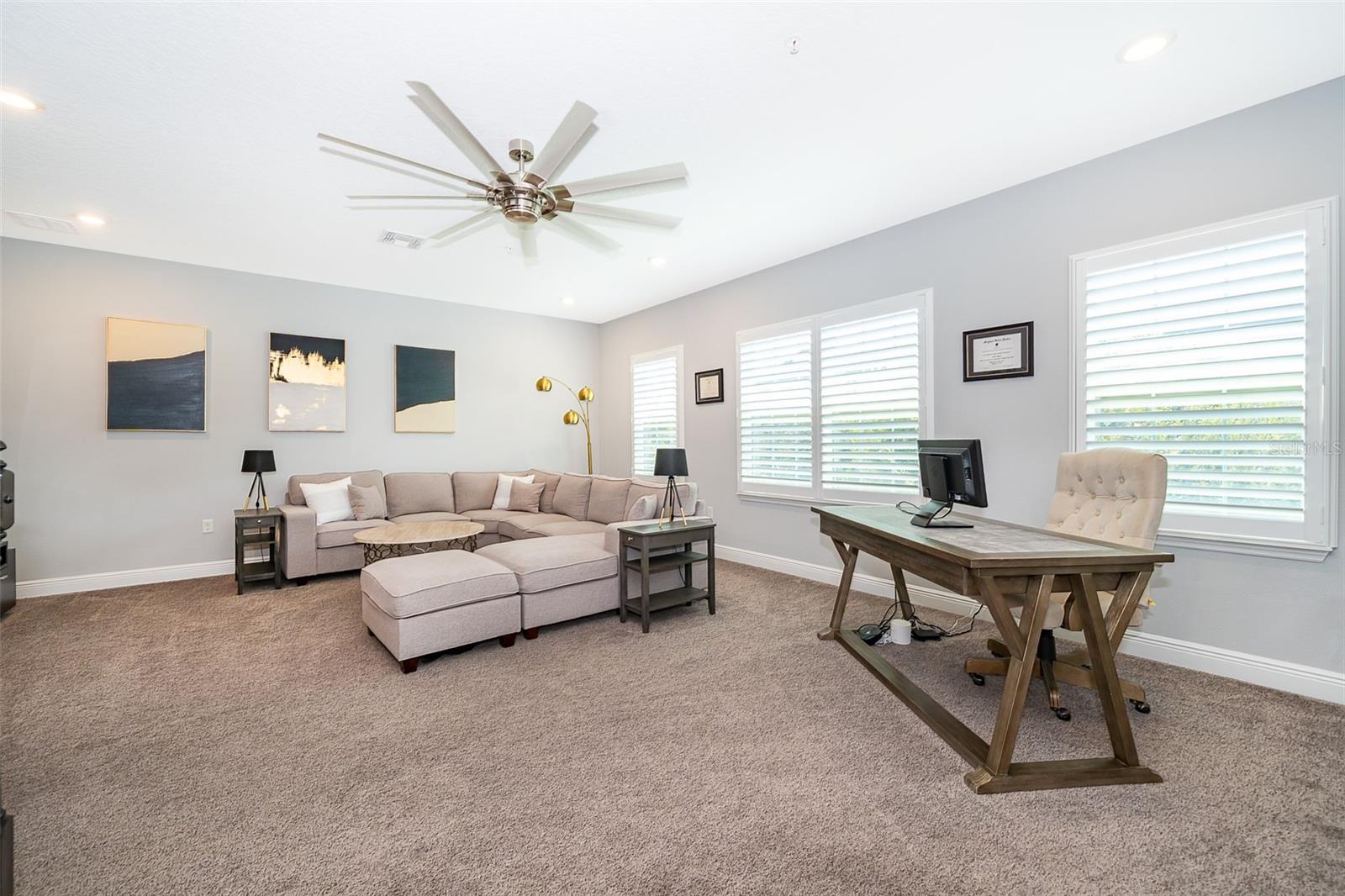 Image 12 of 36 For 9422 Woodcrane Drive