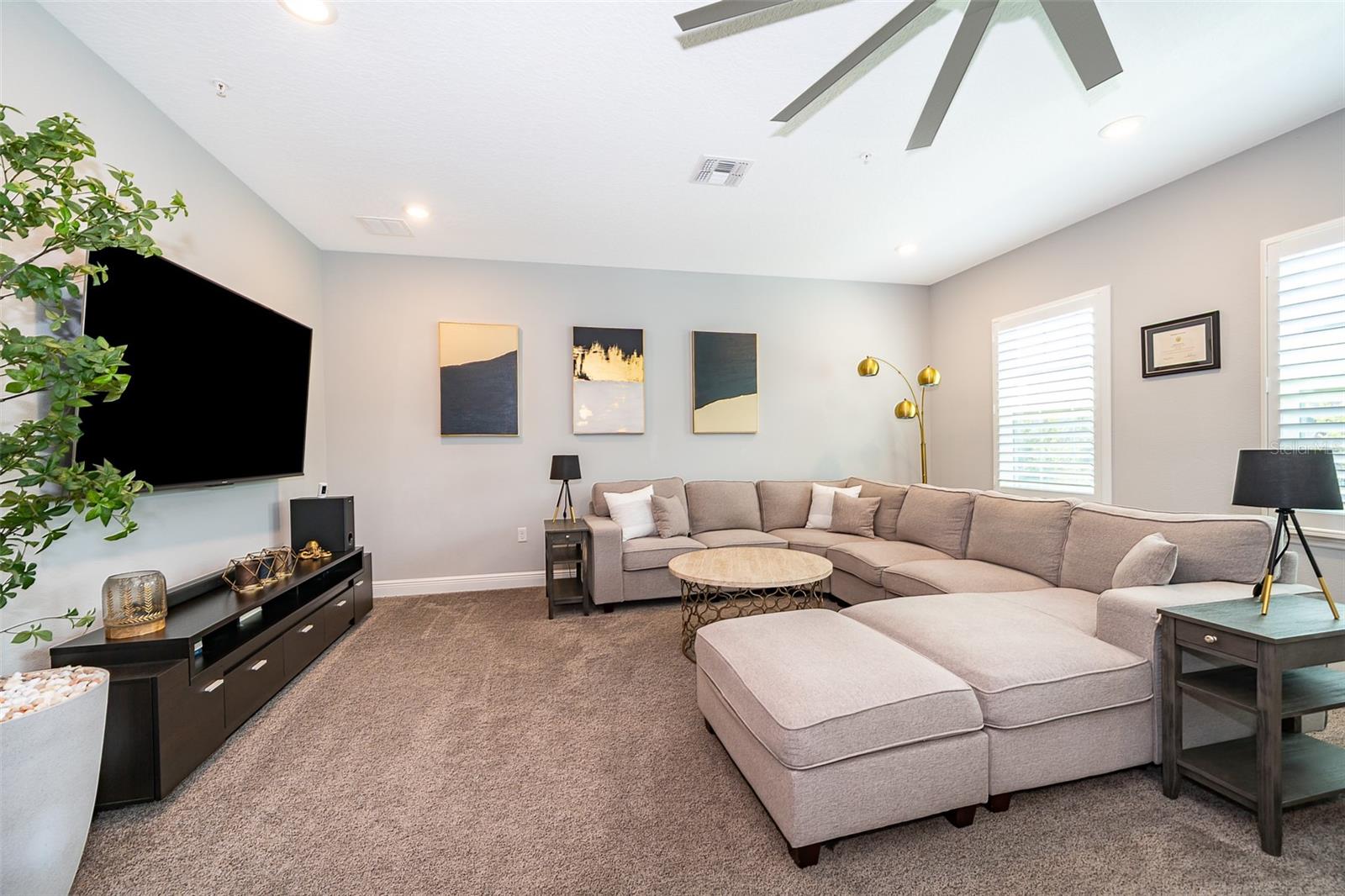 Image 13 of 36 For 9422 Woodcrane Drive