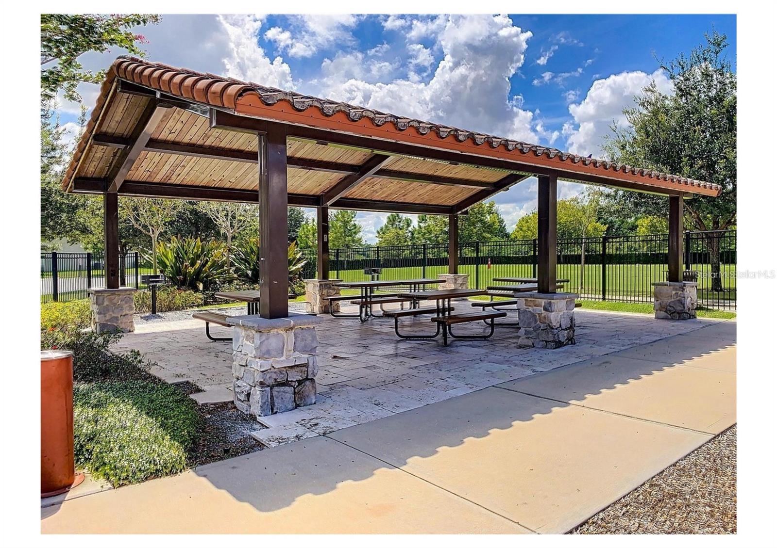 Image 33 of 36 For 9422 Woodcrane Drive