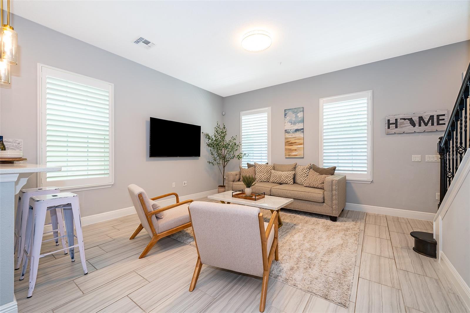 Image 5 of 36 For 9422 Woodcrane Drive