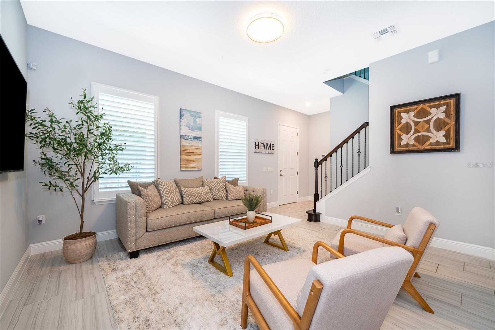 Image 6 of 36 For 9422 Woodcrane Drive